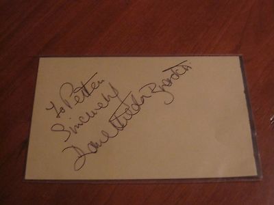 Patrick Fyffe ''Dame Hilda'' Autogaphed Index Card JSA Auction Certified
