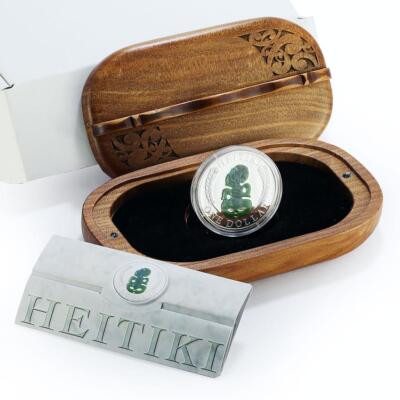 New Zealand 1 dollar Folk Crafts Heitiki Statue Sculpture Art