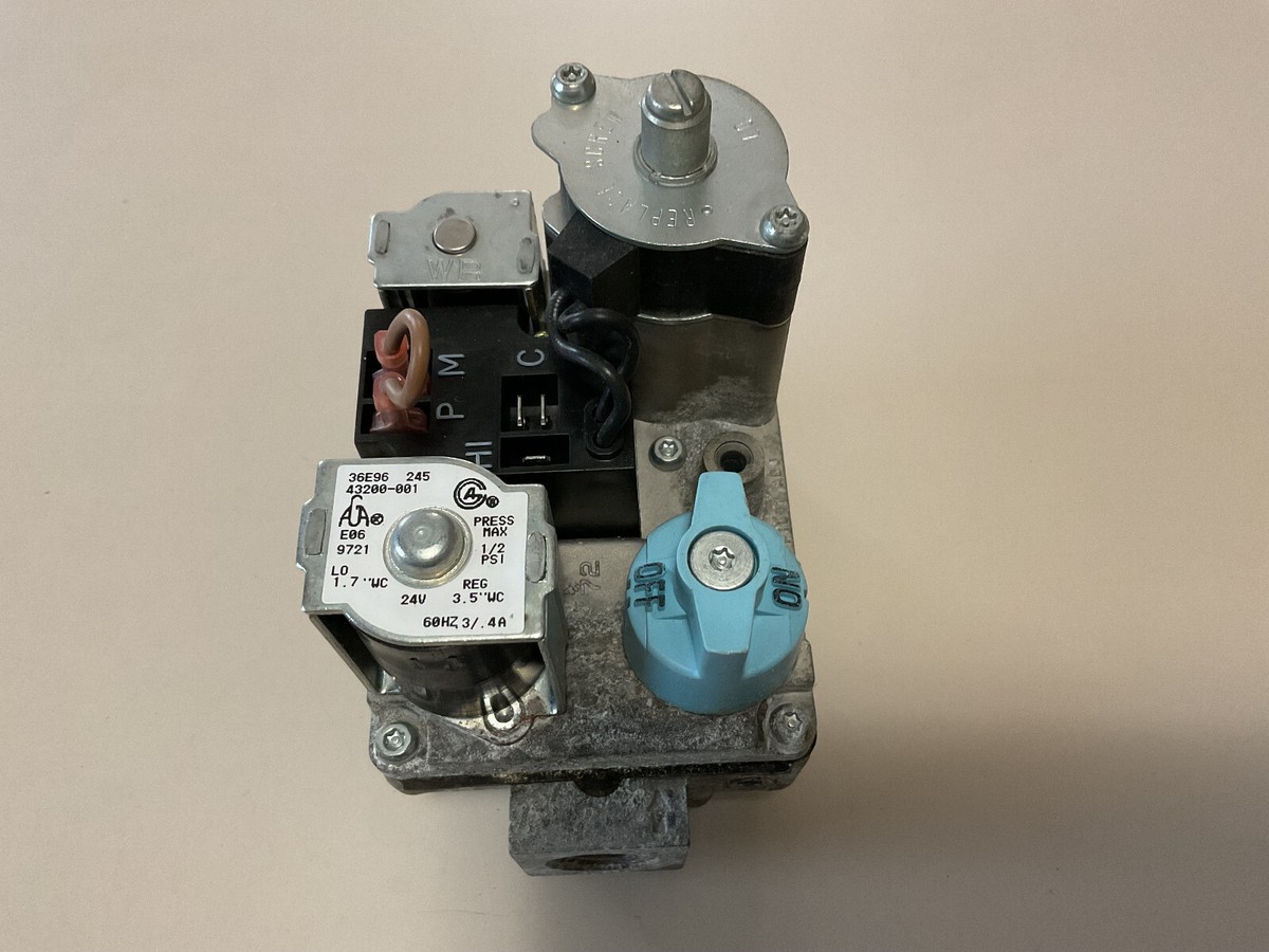 LENNOX ARMSTRONG DUCANE 43200-001 GAS VALVE WHITE RODGERS 36E96
