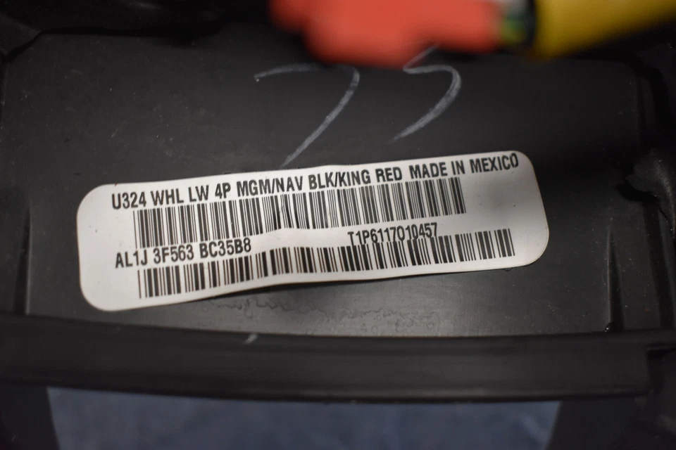 Volante de cuero Expedition King Ranch 2010-2014 AL1J3F563BC35B8 Foto 2 de 4