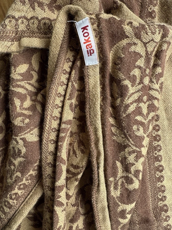 Kokadi 棕色/薄纱手工编织婴儿背带婴儿穿着包裹式尺寸 3  — 第 3/4 张图片