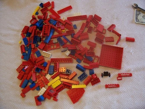 Vintage Lego set /pieces1979 patent pending