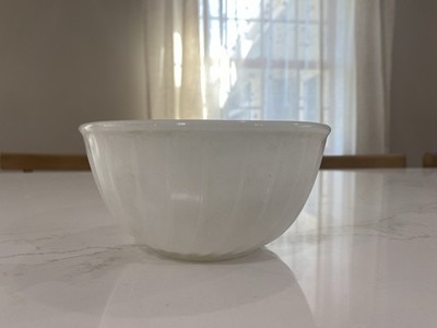 Vintage MCM 50s Anchor Hocking Fire King White Swirl Glass Mixing Bowl 