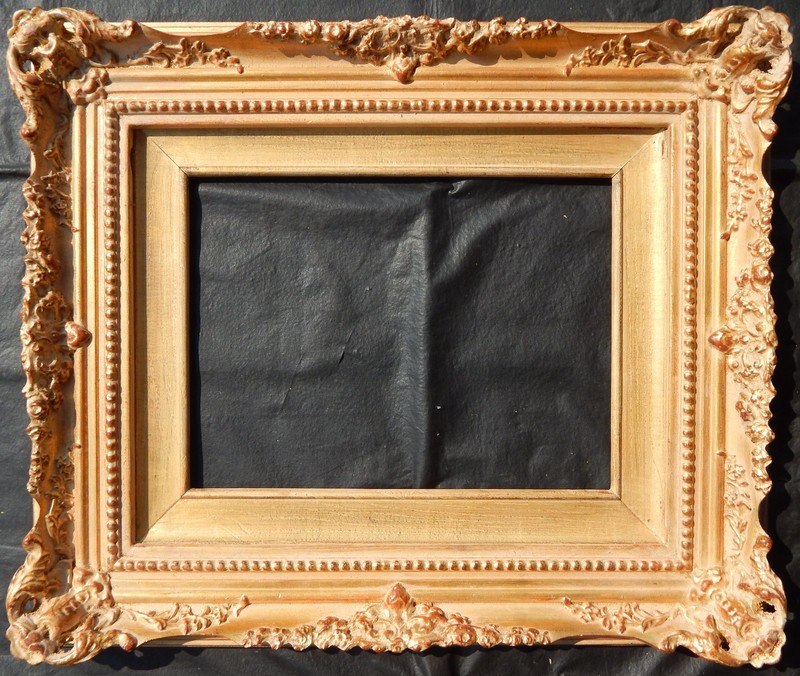 STUNNING French Louis XVI Style Hand Carved Mid-Century 12" x 16" Wood Frame NR