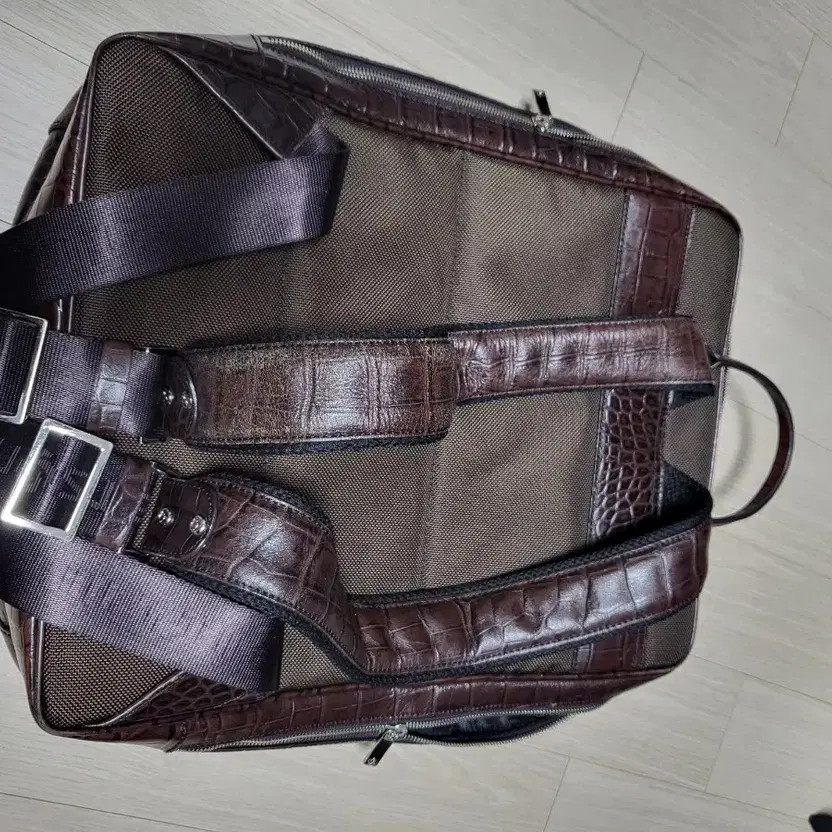 Samsonite Genuine Leather Backpack - Crocodile Pa… - image 4