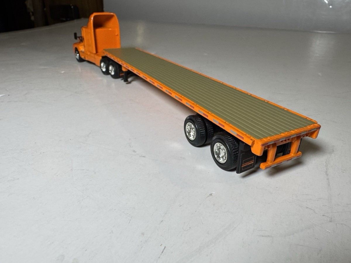 PEM 1:64 Diecast Schneider National Tractor Trailer Flatbed