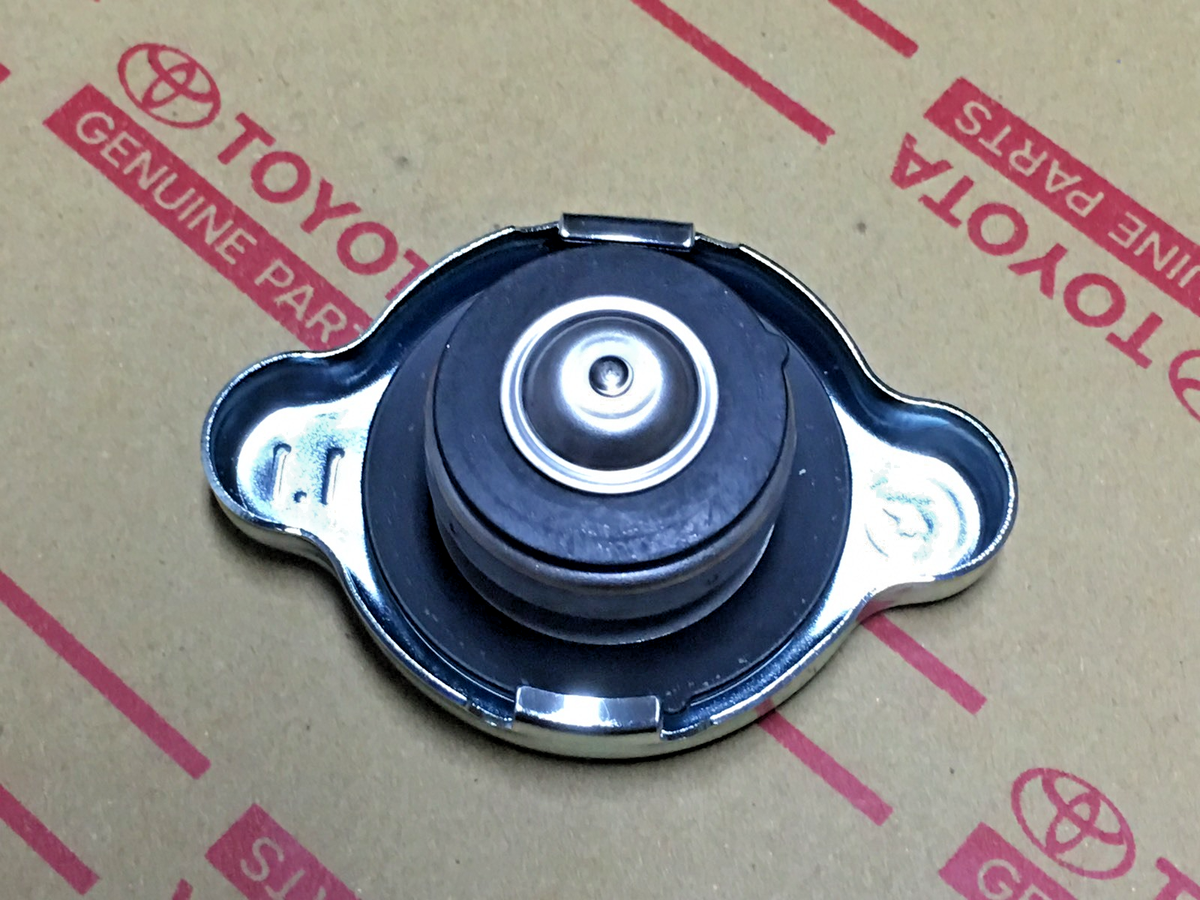 1998-2007 Toyota Genuine OEM Land Cruiser LX470 Radiator Cap