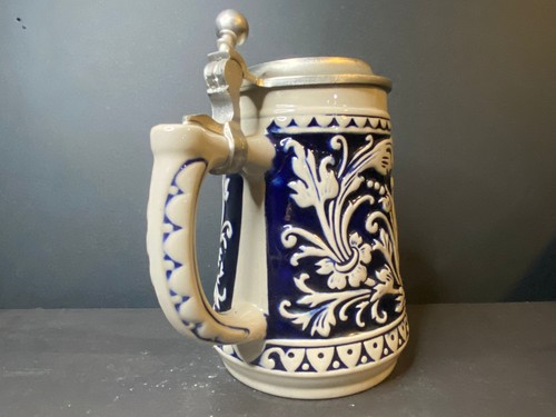 Vintage Ceramic Beer Mug Covered with Pewter Lid - Germany 1994 - Picture 2 of 5