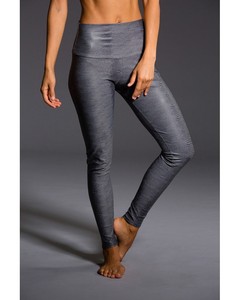 onzie snake print leggings