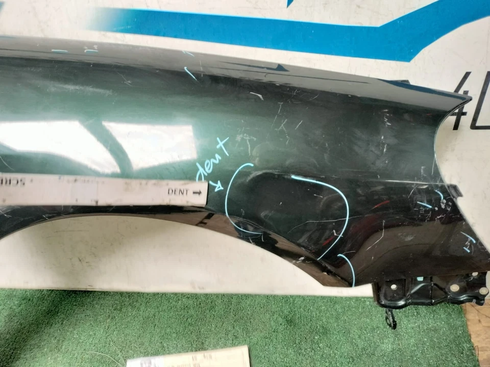 Guardabarros del pasajero derecho Infiniti Q45 2002 2006 2003 2005 OEM AW21363 Foto 2 de 4