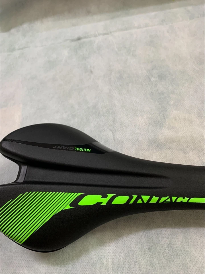 NEW Giant Contact Neutral Bike Saddle 280 x 140mm Black/Green - Image 3 of 4