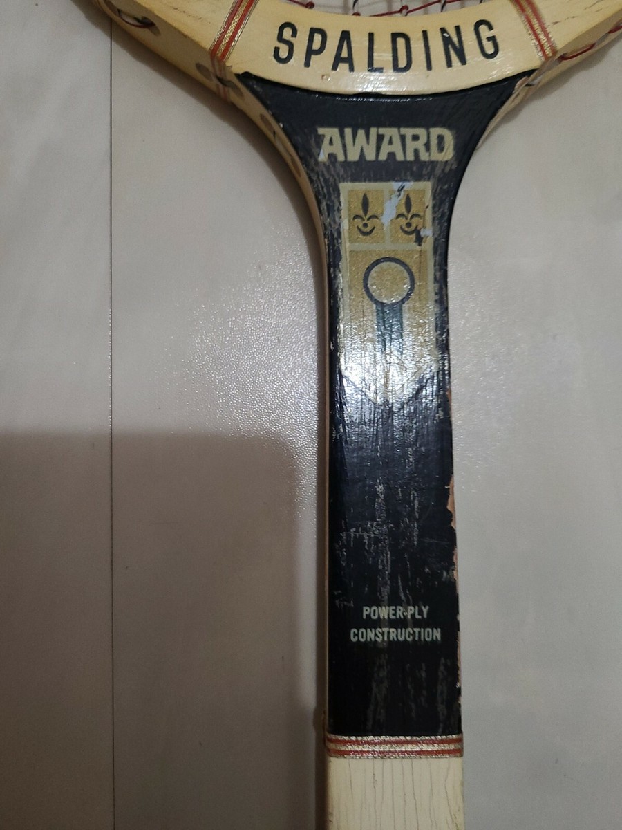 Raquette De Tennis Vintage Spalding Award – Bois Power-Ply – Poignée Feutre – USA