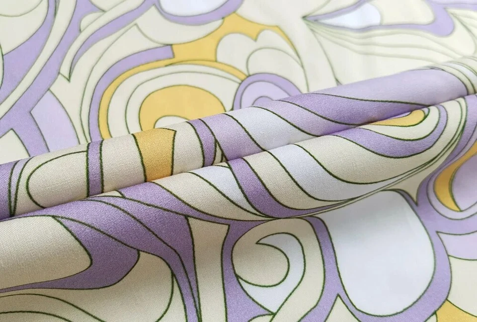 Tela de vestir de retazos geométricos de 55"" por yardas material de viscosa suave Foto 4 de 4