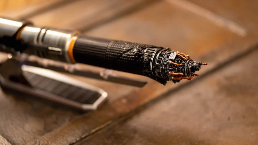 スターウォーズ　ギャラクシーズエッジ　カル・ケスティス　ブレードセット DISNEY PARKS STAR WARS GALAXY'S EDGE CAL KESTIS LEGACY LIGHTSABER