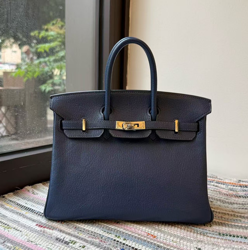 Auth Hermes Birkin 25 Blue Sapphire Leather Gold Hardware Top Handle Bag