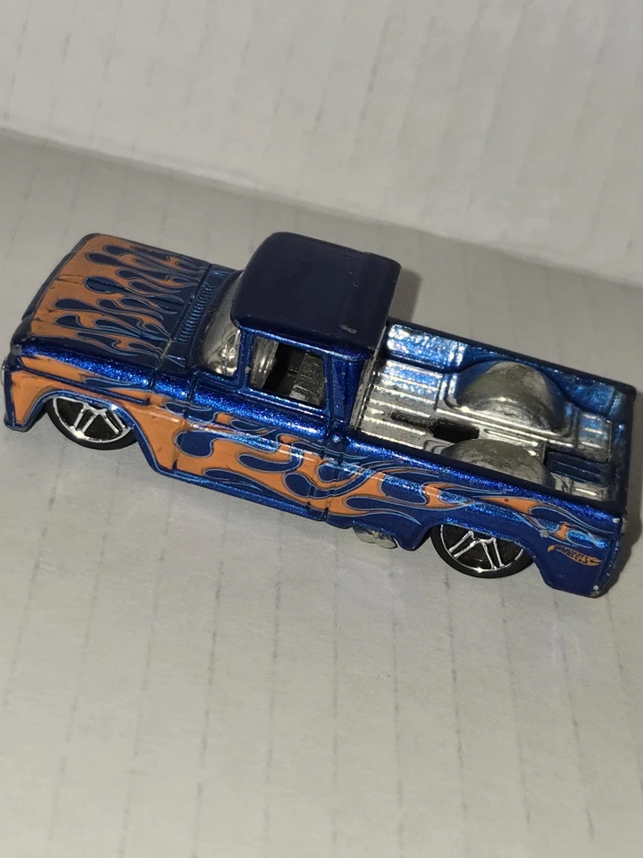 2012 Hot Wheels CUSTOM '62 CHEVY (azul/laranja) 154/247 estado usado - Imagem 2 de 4