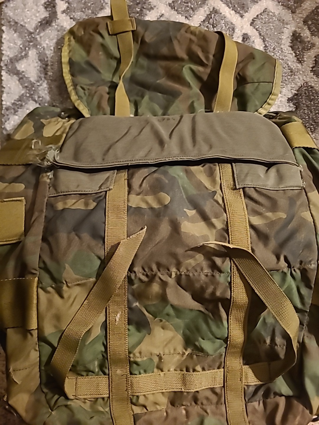 US Military Woodland Camo Large Rucksack Backpack Pack  Without Frame. 