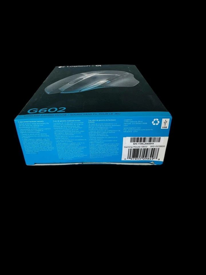 Logitech G602 Gaming Wireless Mouse 910-003820 New - Image 3 of 4