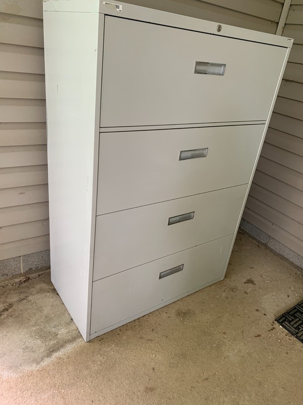 4 Drawer Lateral File Cabinet w/Lock Heavy-Duty Metal Storage Cabinet for Office