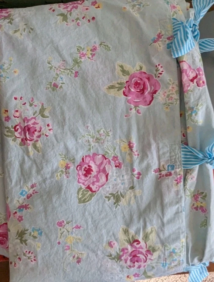 POTTERY BARN KIDS SAVANNAH Blue Pink Cottage Rose Floral Twin Duvet Ties Cotton - Image 2 of 4