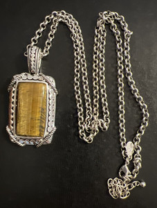 Vintage Joan Rivers Goldtone & Tigers Eye Pendant Necklace