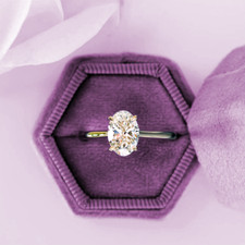 1.50 Ct Oval Cut Lab Grown Diamond Engagement Ring 18K Yellow Gold IGI