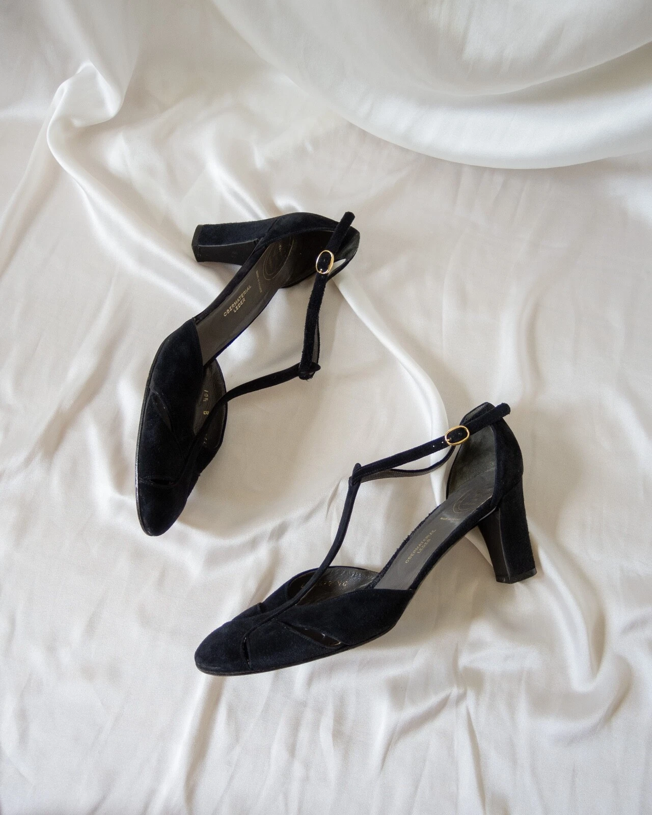 Christian Dior talons à bretelles vintage en daim