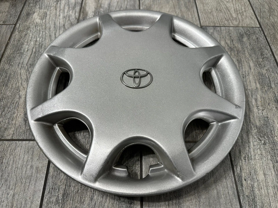 "Cubierta de rueda tapacubos Toyota Camry DX 1992-1995 14"" 42621-06010 92 93 94 95" Foto 2 de 4