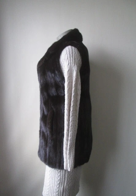 WOMEN'S NEW Sz L / XL  MINK FUR VEST - Image 2 of 3