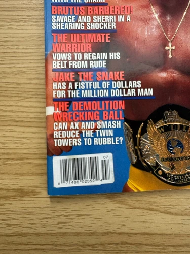 Revista WWF WWE julio 1989 Hulk Hogan Zeus salvaje guerrero grosero Fuji con funda - Imagen 5 de 8