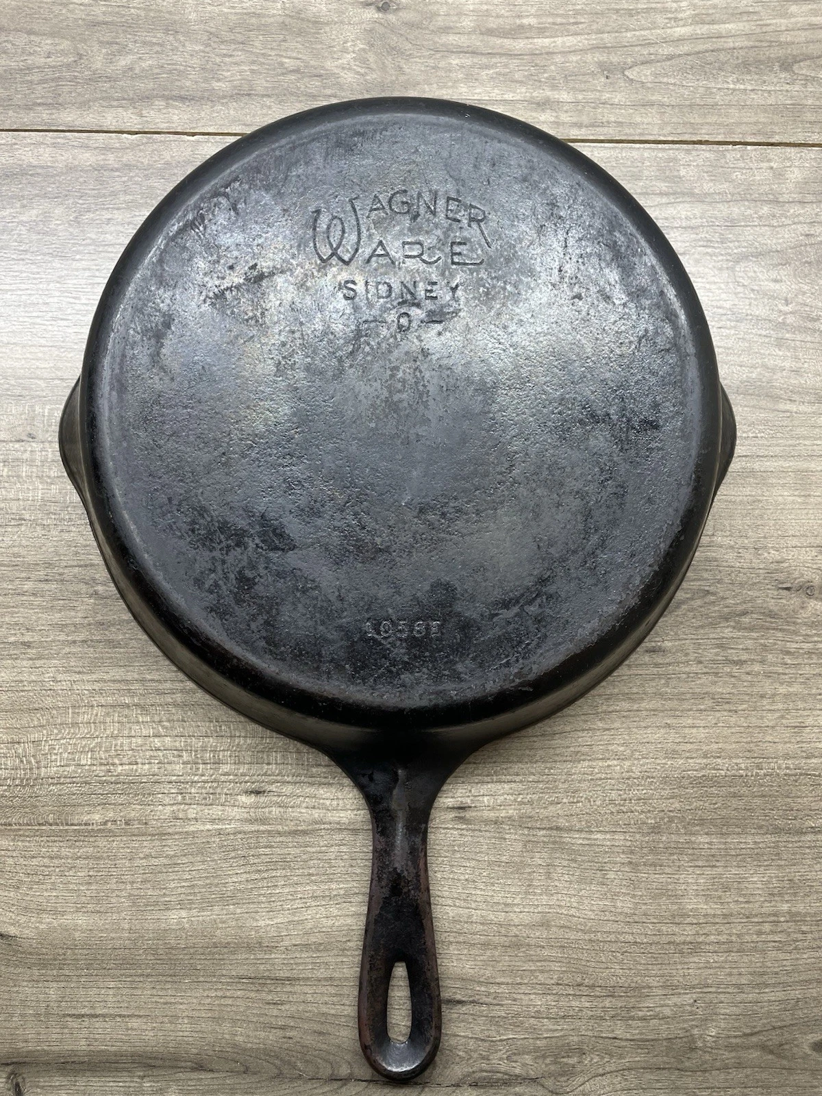 Vintage WAGNER WARE #8 Cast Iron 10-3/8" Fry Pan Skillet 1058E
