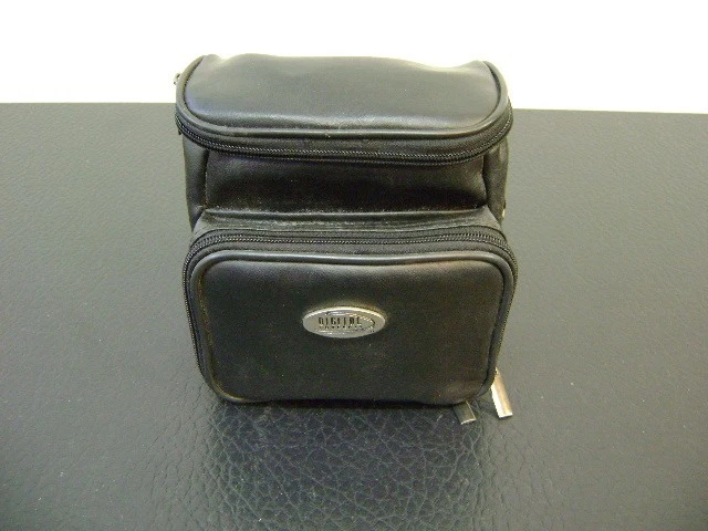 Samsung SC-DX103 DVD Camcorder 34x Optical Zoom - No Charger  UNTESTED - Image 2 of 4