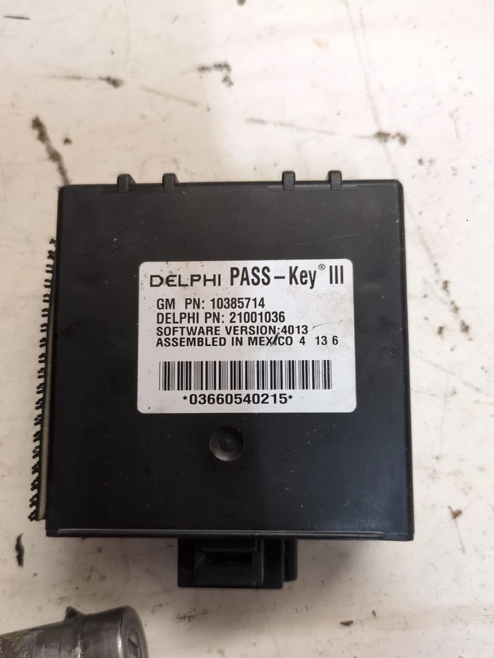 Interruptor de encendido Saab 9-7X 2005-09, con llave y cilindro de puerta. Plug And Play!!!  Foto 4 de 4