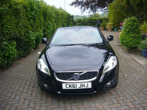 2011 VOLVO C70 D4 177 BHP SE LUX CONVERTABLE, VOLVO HISTORY - Picture 3 of 13