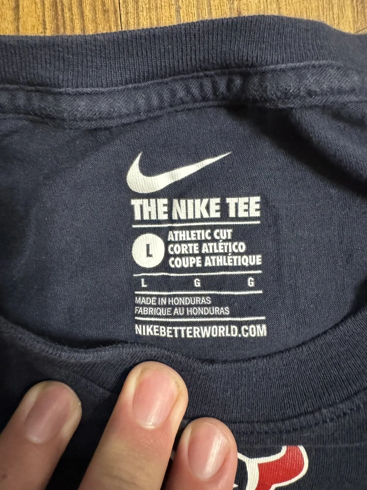 Camiseta JJ Watt “The Nike Tee” Houston Texans Azul Oscuro Talla Grande Foto 3 de 4