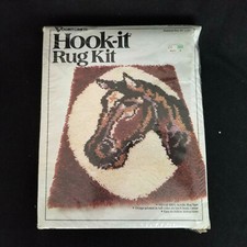 Vogart Crafts Hook-it Kit: Style 4345 Horse 20" x 27" Rug - New Factory Sealed