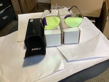 foster grant item 8 sunglasses