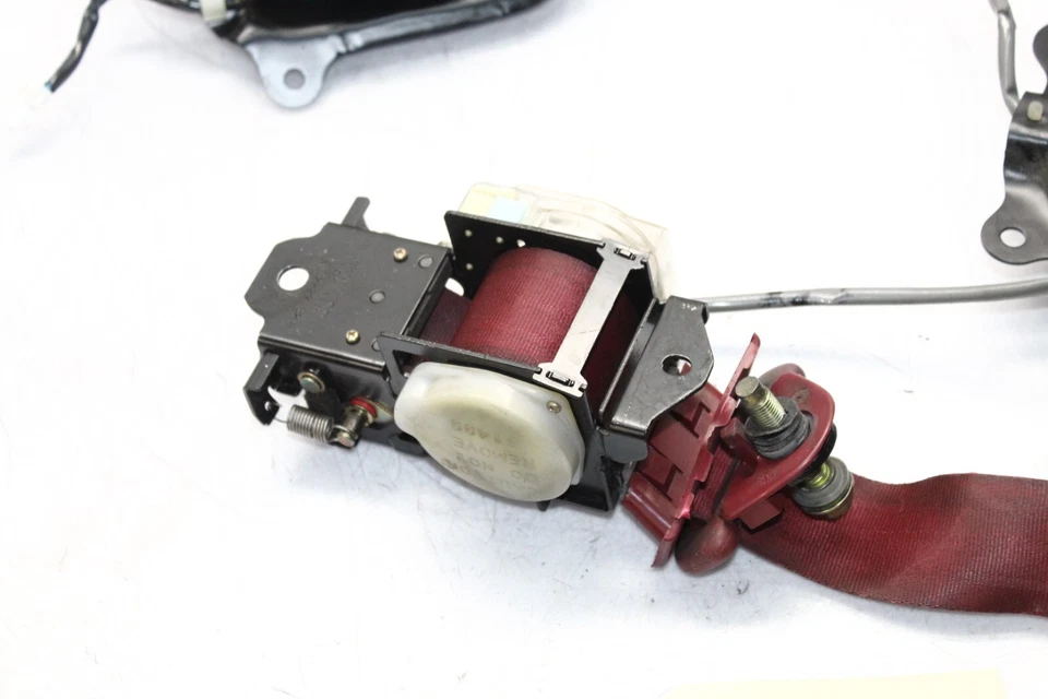 NISSAN 300ZX Z32 1990-1993 CINTURONES DE SEGURIDAD DELANTEROS IZQUIERDO Y DERECHO ROJO OEM PUERTA H0592 Foto 4 de 4