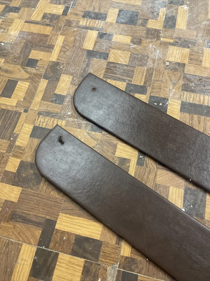 Toyota Pickup Dolphin 1984-1988 paneles de puerta superior tarjetas de puerta OEM CONJUNTO DE 2 Foto 2 de 4