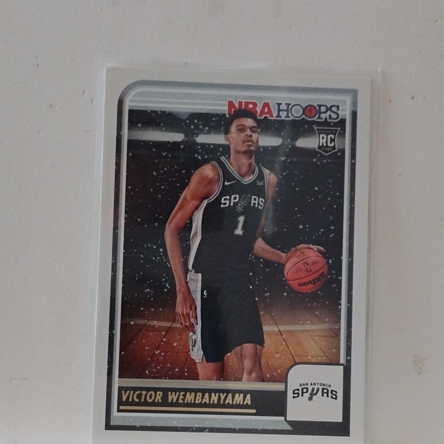 Panini NBA Hoops 2023-24 Victor Wembanyama Rookie #277 Winter Spurs Card