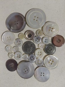 Lot of 25 Vintage Carved Mother of Pearl Buttons, Mixed Styles & Colors (#6)