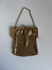 Ladies Vintage Gold Tone Mesh Coin Purse