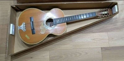 Vintage New Ance Guitar Acoustic Guitar No.151