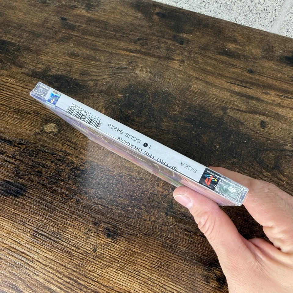 Spyro the Dragon Greatest Hits Playstation 1 PS1 FACTORY SEALED NEW - Image 3 of 4