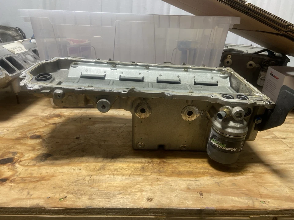 2016–2018 Chevy Camaro Corvette LT1 Engine Oil Pan OEM Used - Image 2 of 4