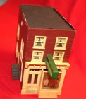 3-Story Retail Clothing Store - Interior Scenes in the Front Window - HO Scale — photo 4