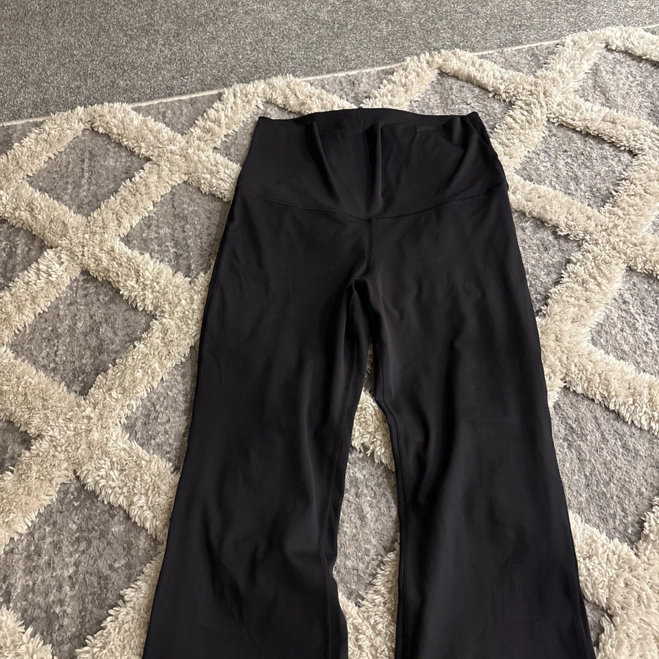 Ladies HM Leggings/Joggers Size L 14/16 Black Elasticated Waist New Without Tags - Image 2 of 4