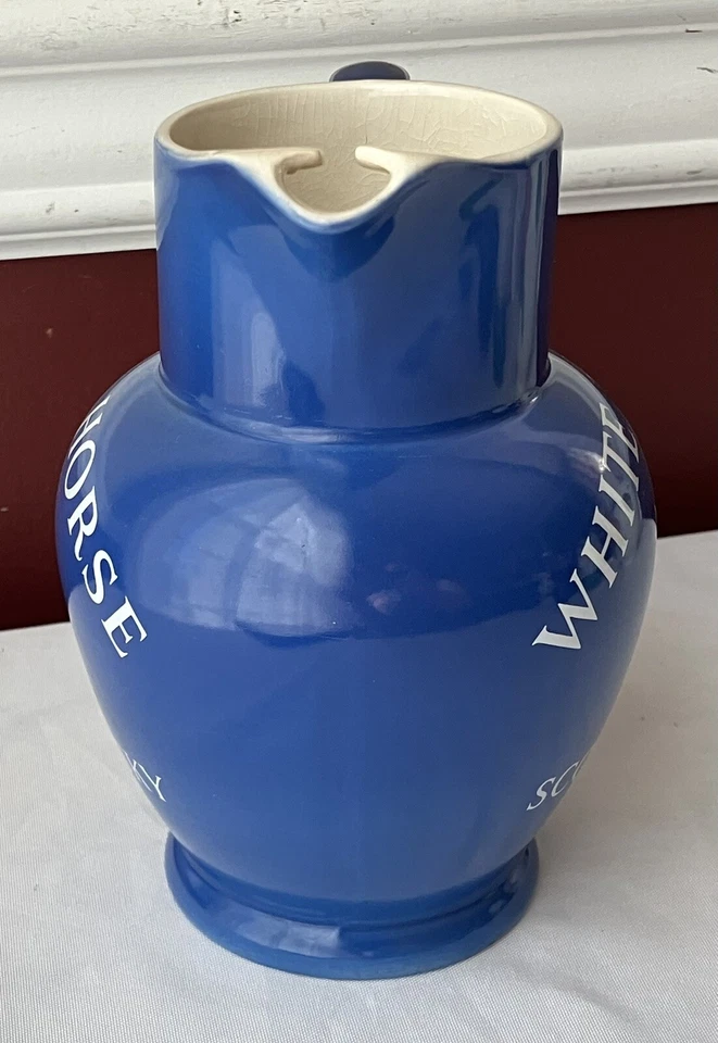 Jarra de porcelana de whisky escocés White Horse de colección de Kirkham Pottery, Inglaterra Foto 4 de 4