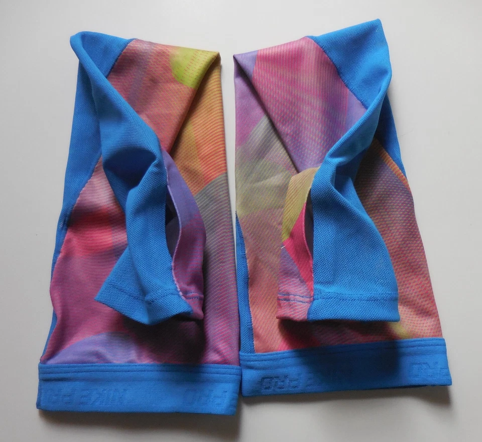 Nike Pro Printed Perf Arm Sleeves Women Lt Photo Blue/White/Multicolor XS/S - Image 3 of 4