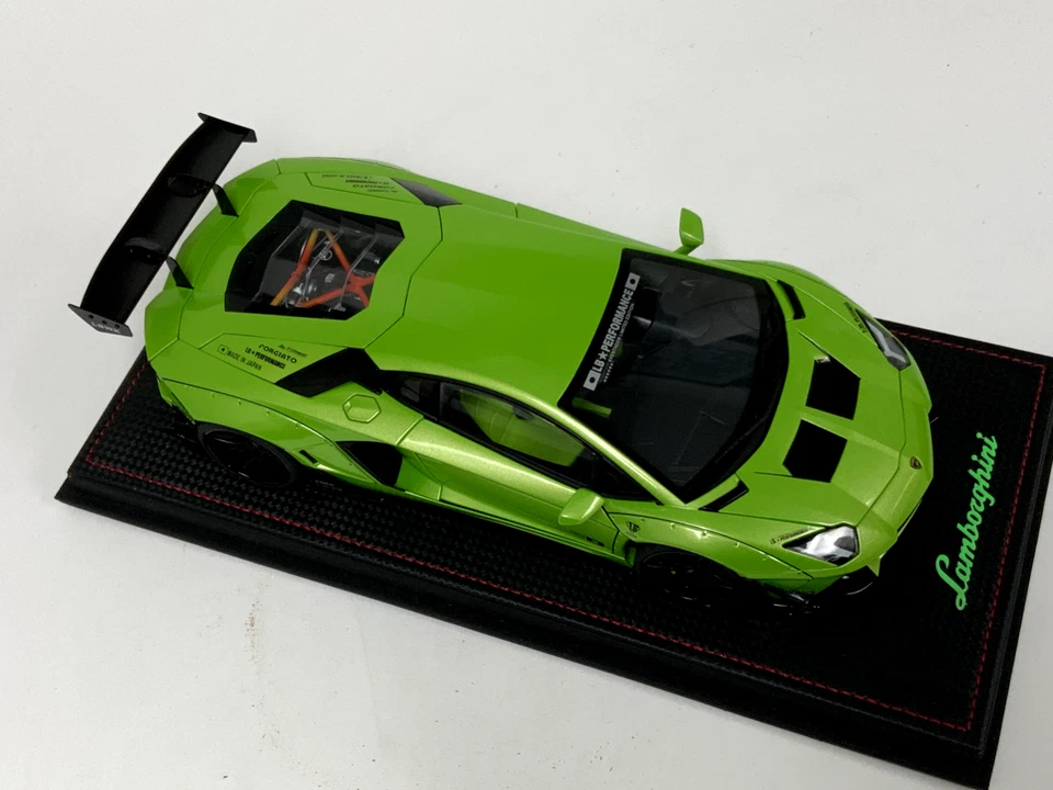 1/18 AutoArt Lamborghini Aventador LB Works verde perla 79243 cuero personalizado bajo Foto 2 de 4